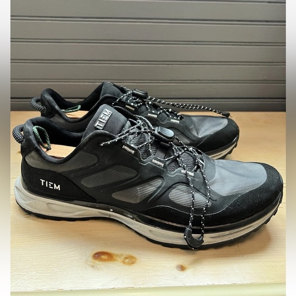 TIEM VIA WOMENS US 12 Cycling Shoes -black - Picture 1 of 9